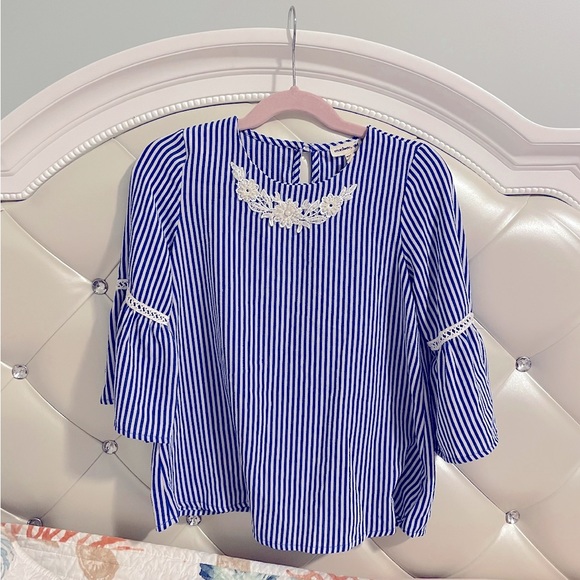 Monteau Girl Striped Crepe Bell Sleeve Blouse - Picture 2 of 9